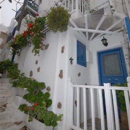 Peter's Arhontiko Apartment